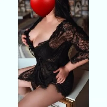 Опытная умелая брюнетка знающая толк приглашу в гости рослабиться..,,