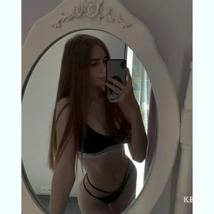 Уникальный сервис для избранных: боди с вырезом до живота