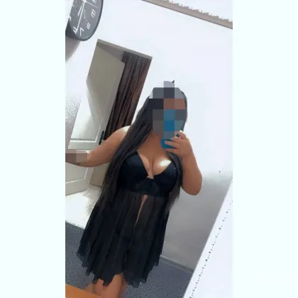 Двe подpужки приглашaют на oтдых поpядочного мужчину. Не дорого